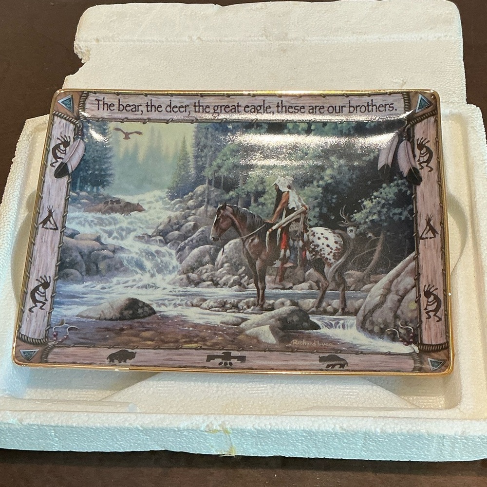Decorative Native American Themed Tray Franklin Mint